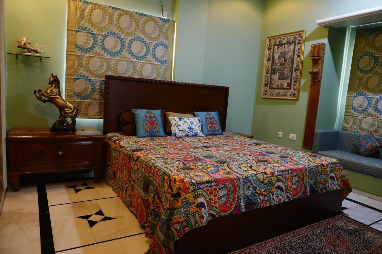 Aura Homestay Royal Villa Jaipur Habitación foto